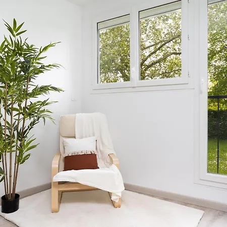 Lecosymelunais : Parking Gratuit + Balcon Amenage Apartment Melun