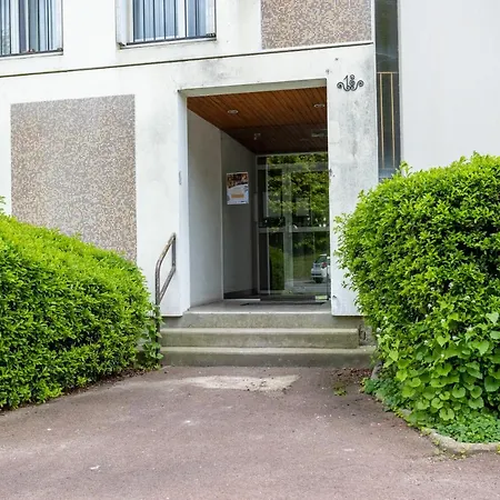 Apartment Lecosymelunais : Parking Gratuit + Balcon Amenage *